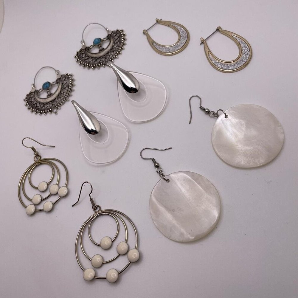 Lot Of 5 Costume Earrings Pierced Dangle Drop / Hoop Women’s Mix